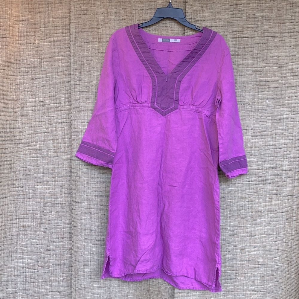 Athleta linen zip front dress color berry
